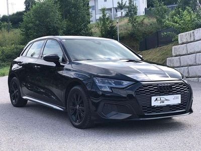 Gebraucht Audi A3 110 PS (80 kW) 2021 Grau Limousine