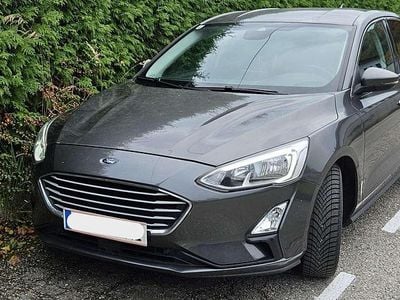 Silber Gebraucht 2018 Ford Focus Business Edition Limousine | € 12.850 (Fairer Preis)