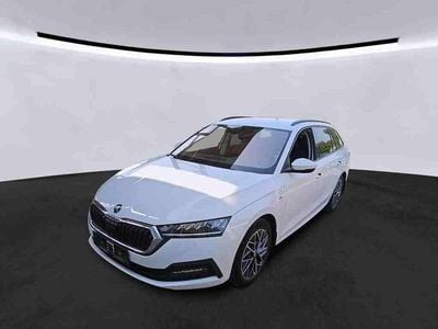 Weiß Gebraucht 2022 Skoda Octavia Ambition Kombi | € 22.987 (Fairer Preis)