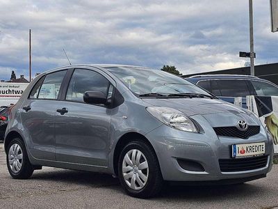 Grau Gebraucht 2009 Toyota Yaris Luna Kleinwagen | € 6.990 (Teuer)