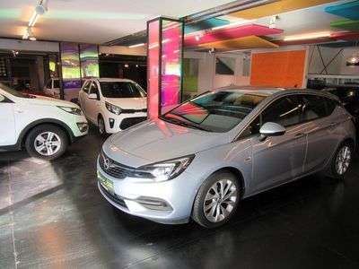 gebraucht Opel Astra Elegance 1.2 Navi,Rückfahrkamera,Sitz + Lenkradheizung,LED,