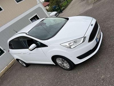 Weiß Gebraucht 2018 Ford C-MAX Trend Van / Kleinbus | € 12.900 (Fairer Preis)
