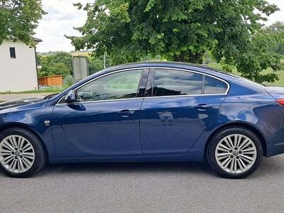 Blau Gebraucht 2012 Opel Insignia Edition Limousine | € 8.900 (Teuer)