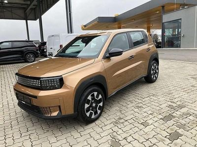 Neu Fiat Grande Panda Icon 110 PS (80 kW) 2025 Braun Kleinwagen