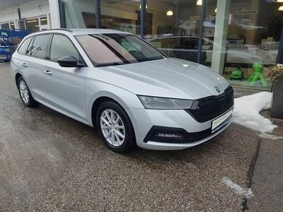 gebraucht Skoda Octavia Combi Style TDI DSG