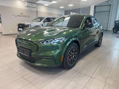 Neu 2025 Ford Mustang Mach-E Extended Range SUV | € 53.990