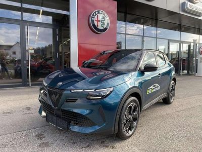Blau Gebraucht 2024 Alfa Romeo Junior SUV | € 28.900 (Teuer)