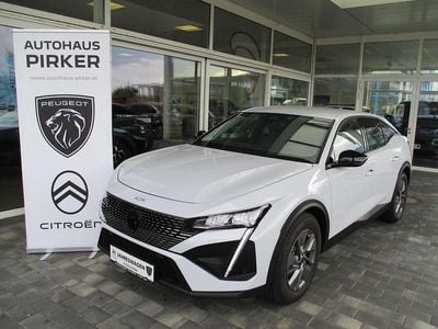 Weiß Gebraucht 2024 Peugeot 408 Allure Limousine | € 29.900