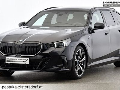 M carbonschwarz Gebraucht 2024 BMW 530e Shadowline | € 64.990