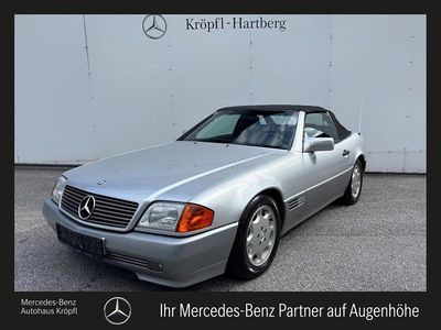 Silber Gebraucht 1992 Mercedes 300 Cabrio | € 28.900