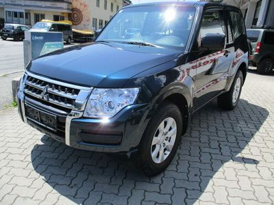 gebraucht Mitsubishi Pajero Pajero32 DI-D Austria Edition Inform AT