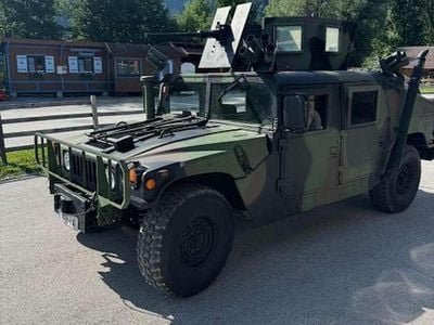 Gebraucht Hummer H1 150 PS (110 kW) 1986 Grün SUV