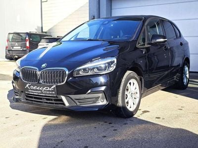 Gebraucht BMW 216 Active Tourer Performance 116 PS (85 kW) 2021 Schwarz Van / Kleinbus