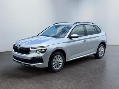 Silber Neu 2025 Skoda Kamiq Drive SUV | € 30.247 (Fairer Preis)