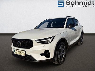 Gebraucht Volvo XC40 Plus 163 PS (119 kW) 2023 Weiß SUV