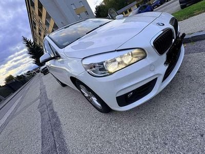 Gebraucht BMW 214 Active Tourer Performance 95 PS (69 kW) 2015 Van / Kleinbus