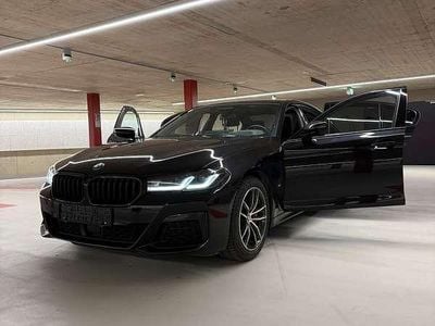 Gebraucht BMW 520 M Sport 190 PS (139 kW) 2023 Schwarz Limousine