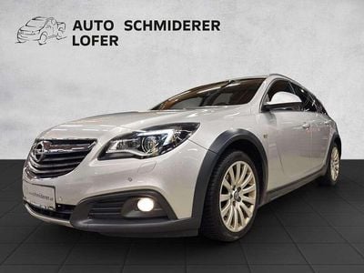 Silber Gebraucht 2015 Opel Insignia Country Tourer Kombi | € 10.990