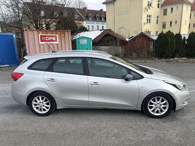 Gebraucht 2013 Kia Ceed Kleinwagen | € 3.900 (Guter Preis)