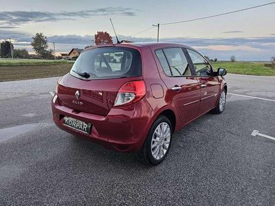gebraucht Renault Clio GrandTour Dynamique 15 dCi DPF