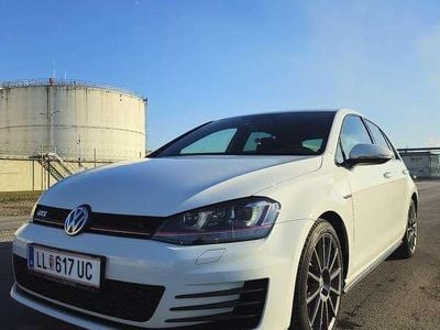 Gebraucht VW Golf VII GTI 230 PS (169 kW) 2014 Limousine