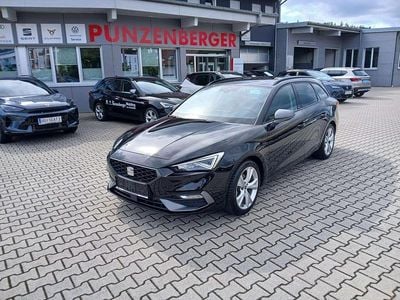 Schwarz metallic Gebraucht 2023 Seat Leon FR Kombi | € 26.650 (Etwas zu teuer)