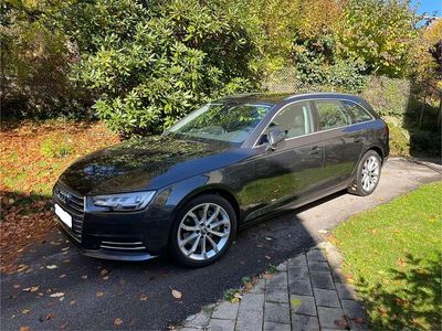 Grau Gebraucht 2016 Audi A4 Sport Kombi | € 19.000 (Fairer Preis)