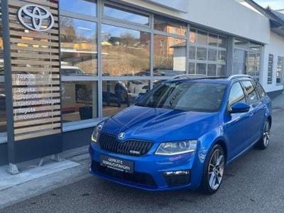 Gebraucht Skoda Octavia 182 PS (133 kW) 2014 Blau Kleinwagen