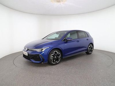 Mittelblau metallic Gebraucht 2025 VW Golf VIII Sport Limousine | € 35.860 (Teuer)