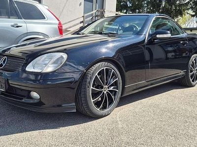 Gebraucht Mercedes SLK200 163 PS (119 kW) 2003 Schwarz Cabrio