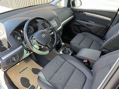 gebraucht VW Sharan Business+ 1,4 TSI DSG-7 Sitze-XENON-AHV-elTüren...
