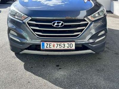 gebraucht Hyundai Tucson 2.0 CRDi 4WD Automatik