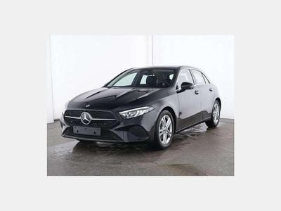 Schwarz Gebraucht 2024 Mercedes A200 Limousine | € 32.990 (Fairer Preis)