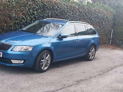 Gebraucht Skoda Octavia Elegance 105 PS (77 kW) 2014 Kleinwagen