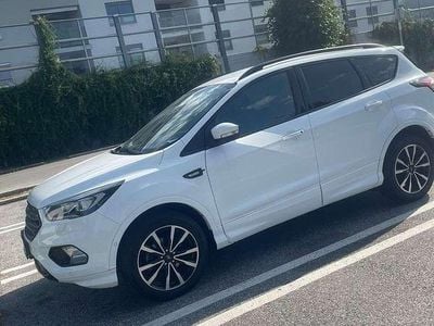 Gebraucht 2019 Ford Kuga ST-Line SUV | € 17.499 (Etwas zu teuer)