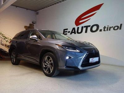 Grau Gebraucht 2019 Lexus RX450hL President Line SUV | € 46.500