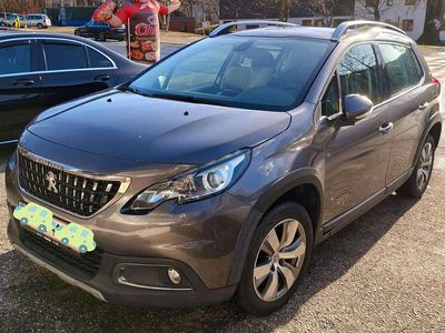Grau Gebraucht 2016 Peugeot 2008 S SUV | € 5.500 (Superpreis)