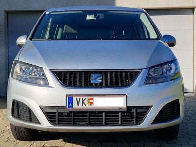 Silber Gebraucht 2010 Seat Alhambra Reference Van / Kleinbus | € 6.990