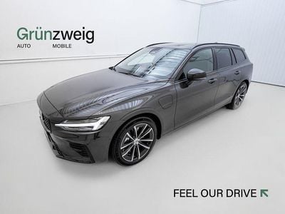 Grau Gebraucht 2025 Volvo V60 Plus Kombi | € 44.900 (Fairer Preis)