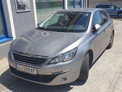 Gebraucht Peugeot 308 Active 120 PS (88 kW) 2016 Grau Limousine