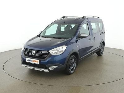 Blau Gebraucht 2017 Dacia Dokker Stepway Van | € 12.290 (Fairer Preis)