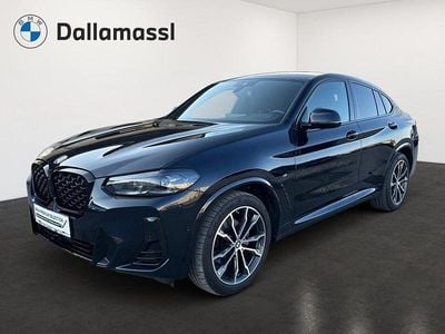 Gebraucht BMW X4 190 PS (139 kW) 2022 M carbonschwarz SUV