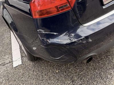 Blau Gebraucht 2007 Audi A4 S-Line Limousine | € 3.200 (Guter Preis)