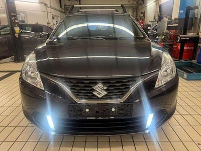 Grau Gebraucht 2018 Suzuki Baleno Limousine | € 7.990