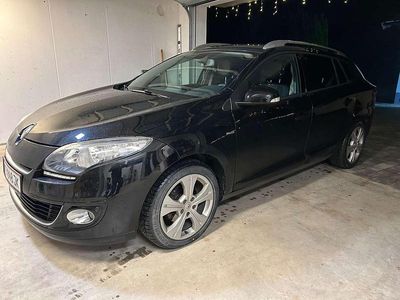 Schwarz Gebraucht 2012 Renault Mégane GrandTour Bose Edition Kombi | € 4.500