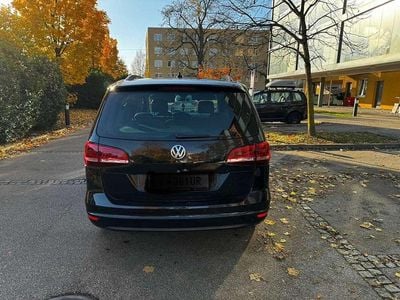 Schwarz Gebraucht 2019 VW Sharan Comfortline Van / Kleinbus | € 27.500 (Teuer)