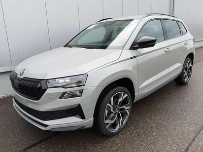 Grau Neu 2025 Skoda Karoq SportLine SUV | € 43.871 (Etwas zu teuer)