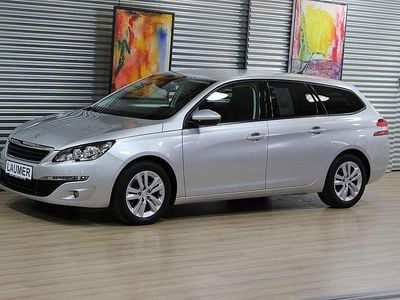 Silber Gebraucht 2017 Peugeot 308 SW Active Kombi | € 10.990