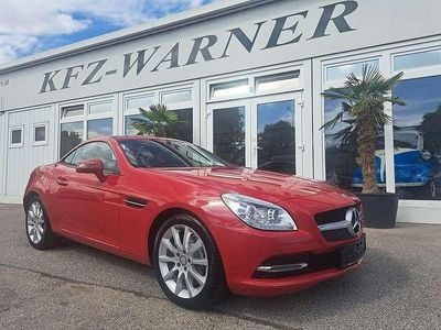 Rot Gebraucht 2014 Mercedes SLK350 Cabrio | € 28.777