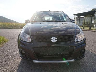Schwarz Gebraucht 2013 Suzuki SX4 GL SUV | € 6.490